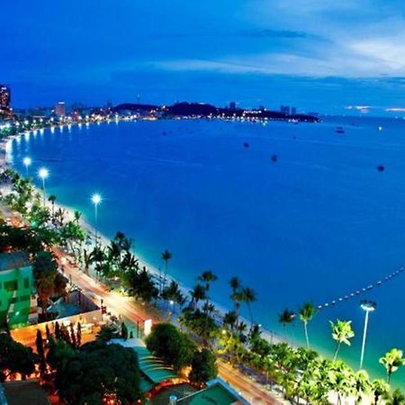 Royal Q & D Suites Pattaya Eksteriør bilde
